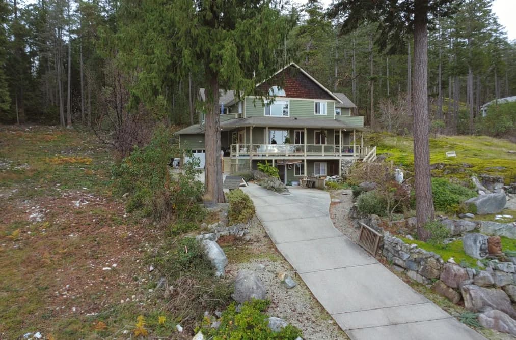 4177 JOHNSTON HEIGHTS DRIVE, Pender Harbour, BC — Residential for Sale - Main Photo