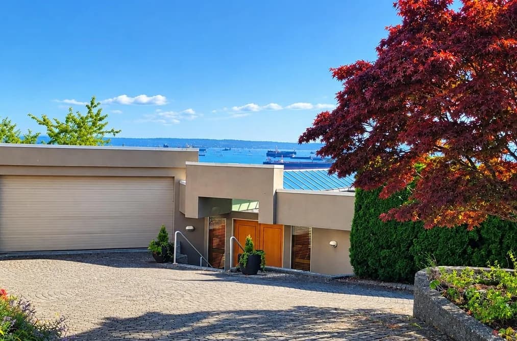 4180B ROSE CRESCENT, West Vancouver, BC — Residential for Sale - Photo 2