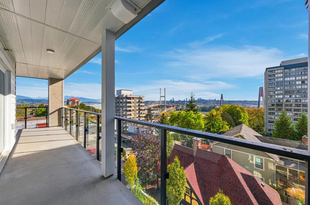 419 82 FIRST STREET, New Westminster, BC — Residential for Sale - Main Photo