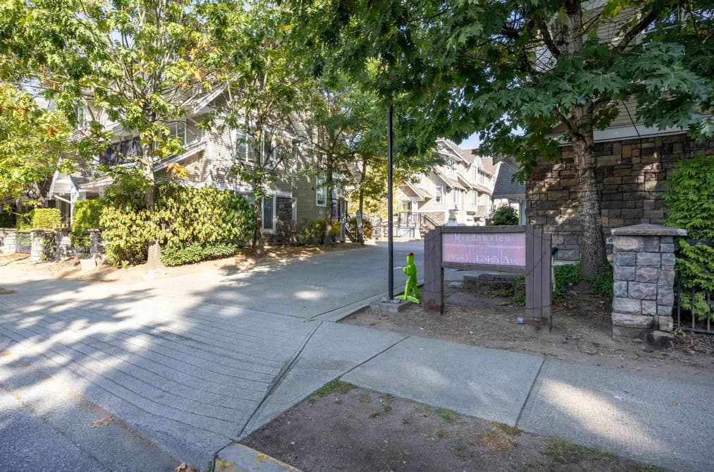 42 19141 124 AVENUE, Pitt Meadows, BC — Residential for Sale - Photo 2
