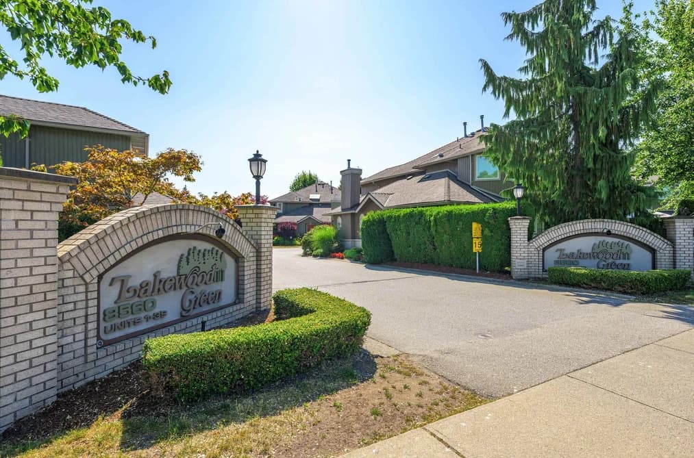 42 8560 162 STREET, Surrey, BC — Residential for Sale - Photo 2