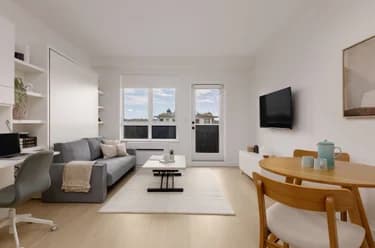 Condo for sale at 420 2450 Garden Drive Vancouver British Columbia - MLS: R3161124