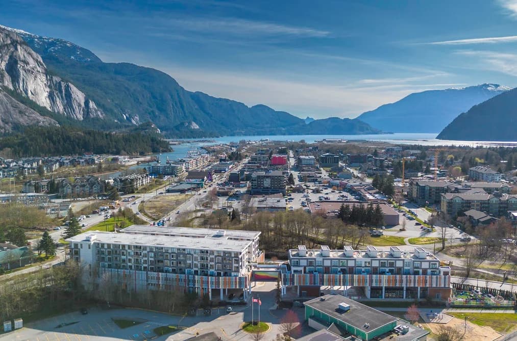 420 38362 BUCKLEY AVENUE, Squamish, BC — Residential for Sale - Photo 2