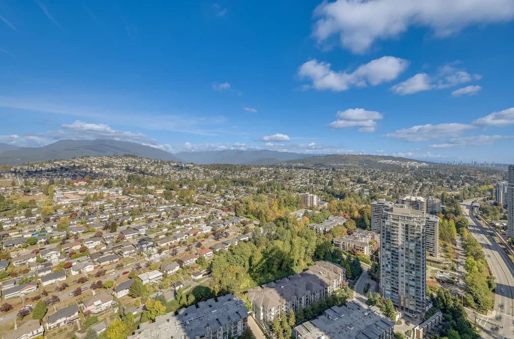4205 4720 LOUGHEED HIGHWAY, Burnaby, BC — Residential for Sale - Main Photo
