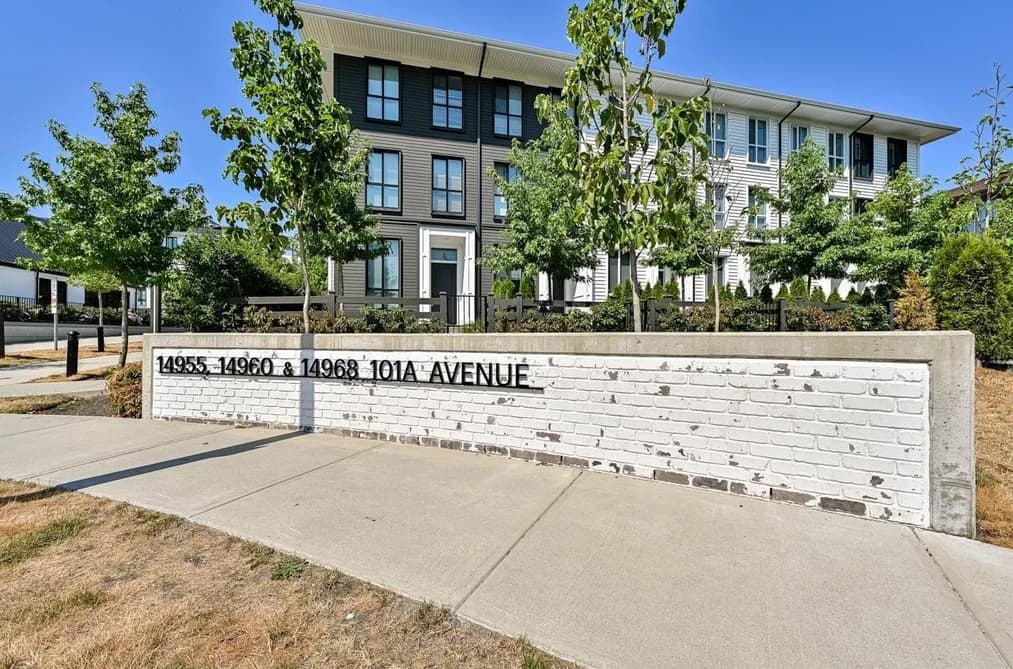 422 14968 101A AVENUE, Surrey, BC — Residential for Sale - Main Photo