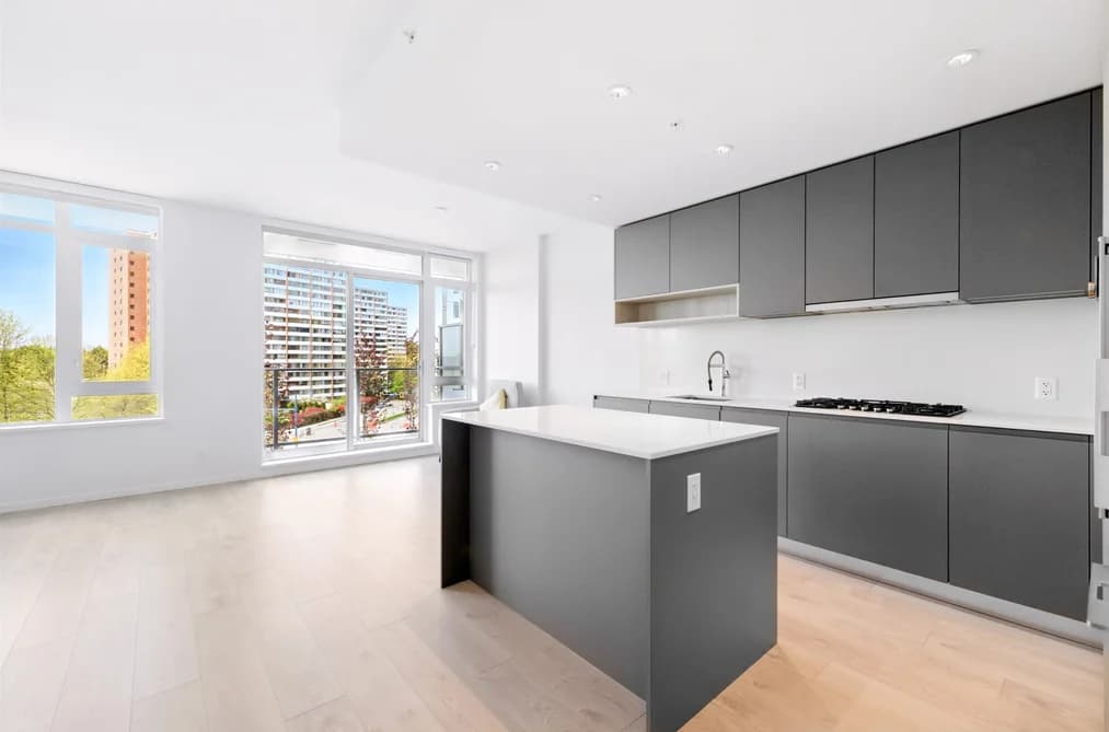 422 6808 MINORU BOULEVARD, Richmond, BC — Residential for Sale - Photo 2