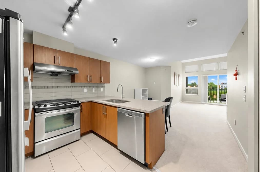 422 6828 ECKERSLEY ROAD, Richmond, BC — Residential for Sale - Main Photo