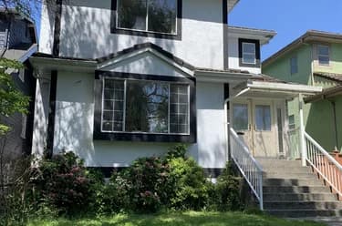 House for sale at 4227 W 14th Avenue Vancouver British Columbia - MLS: R3075787