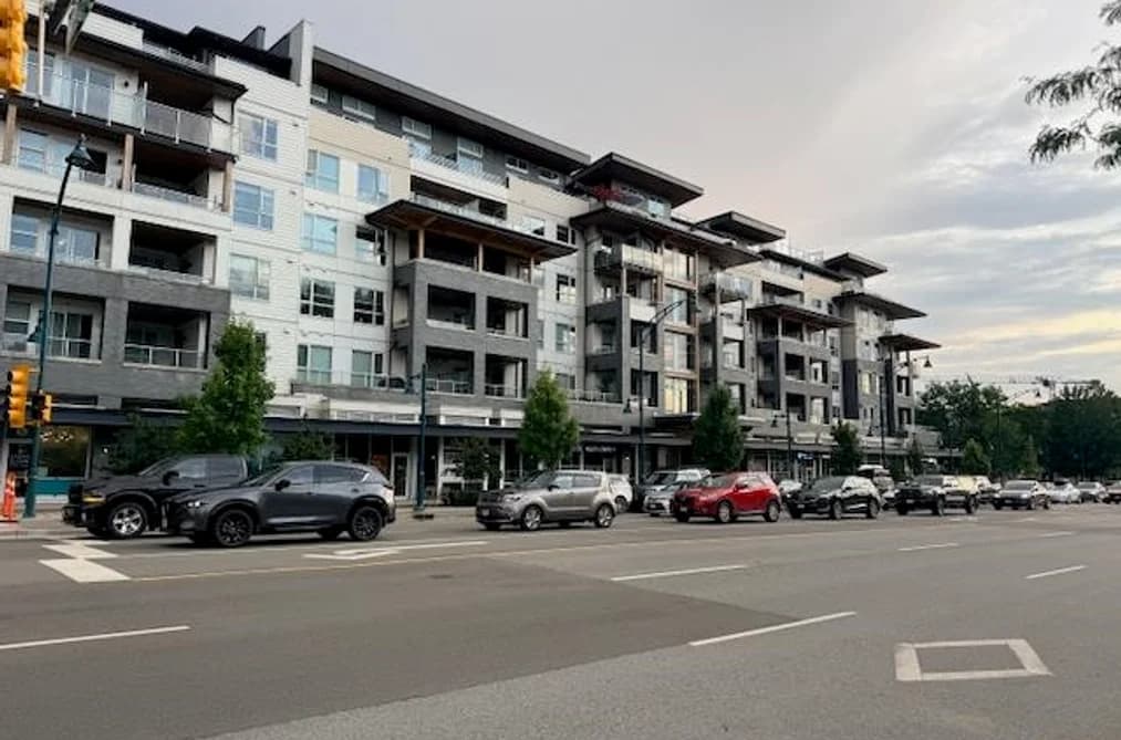 423 3229 ST JOHNS STREET, Port Moody, BC — Residential for Sale - Main Photo