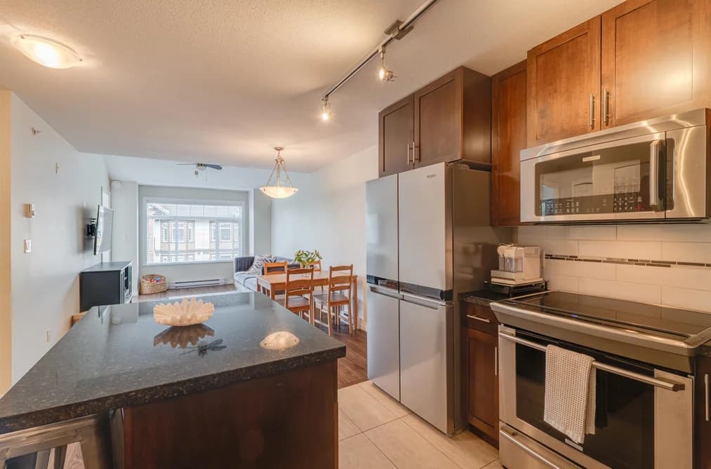 423 5650 201A STREET, Langley, BC — Residential for Sale - Photo 2