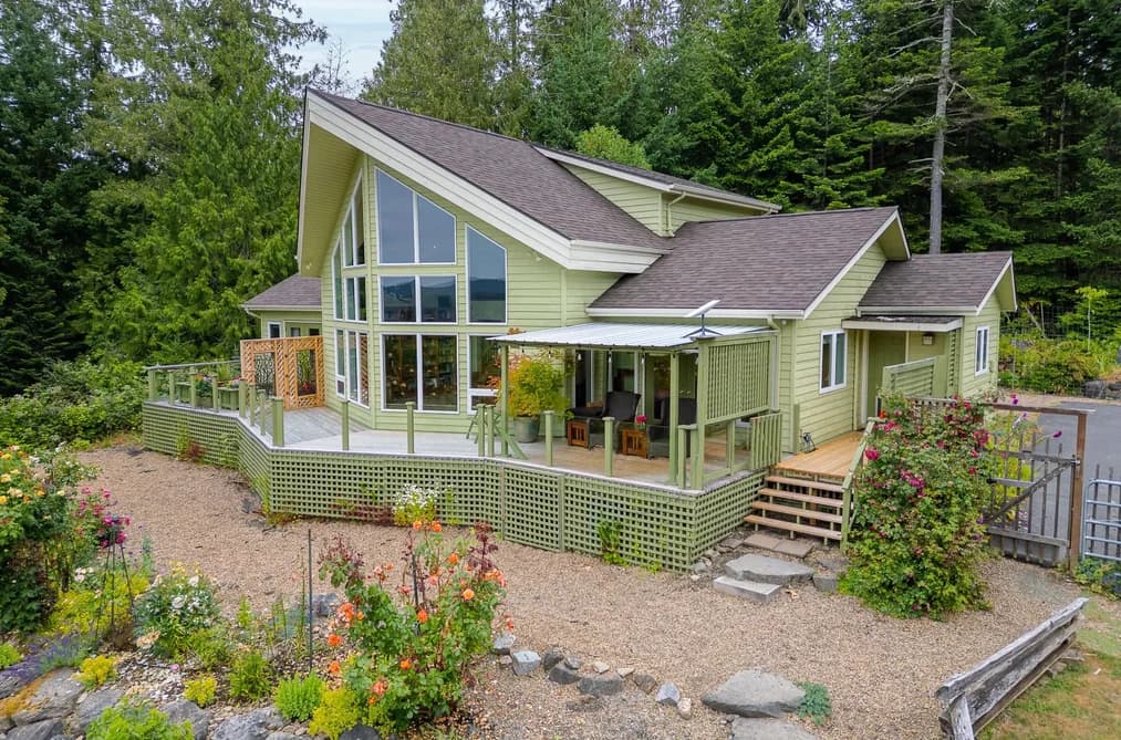 423 FELIX JACK ROAD, Mayne Island, BC — Residential for Sale - Main Photo