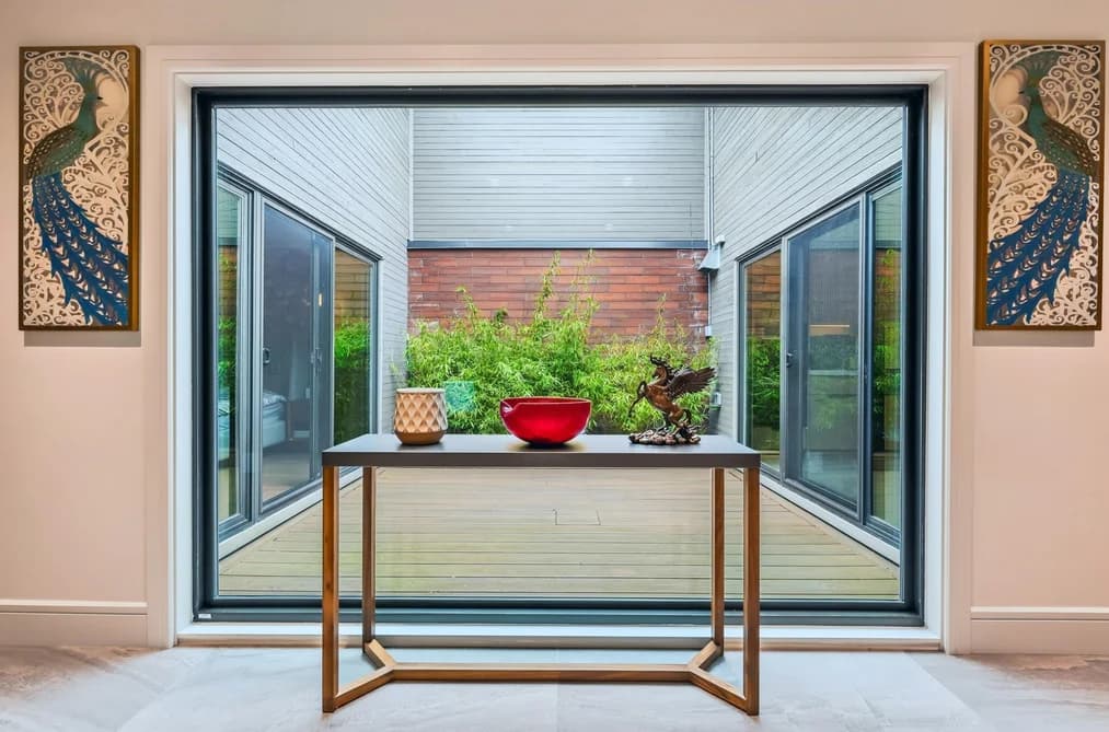 423 GREENSBORO PLACE, Vancouver, BC — Residential for Sale - Photo 2