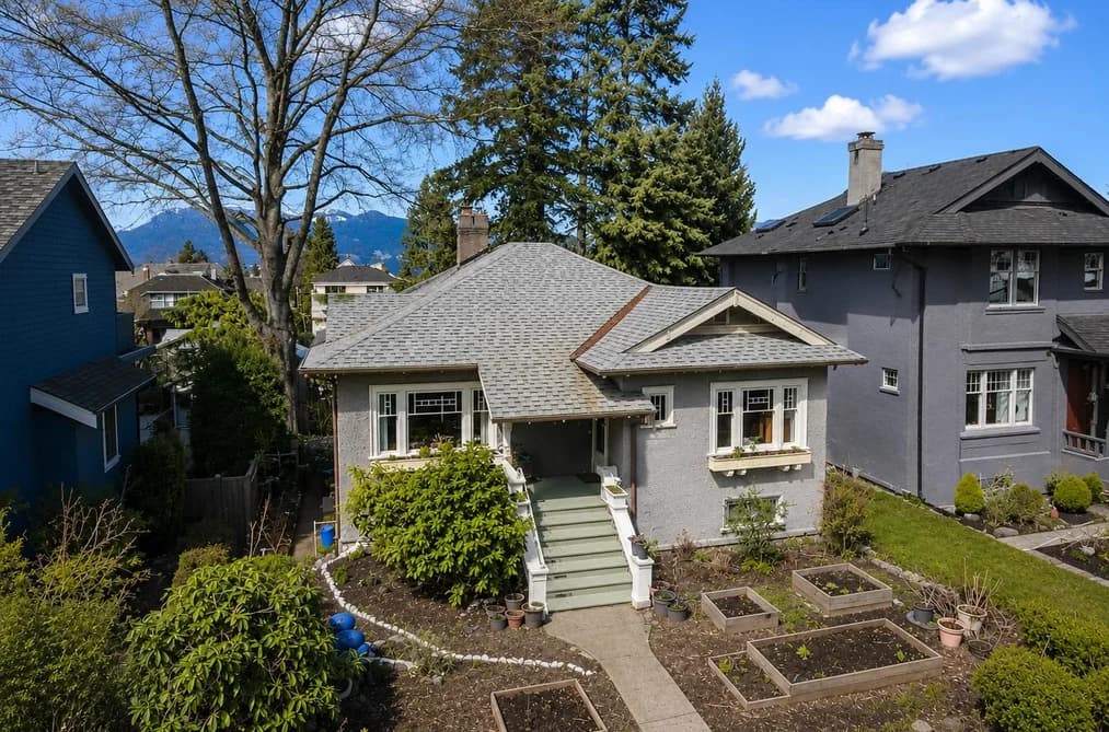 4247 W 13TH AVENUE, Vancouver, BC — Residential for Sale - Main Photo