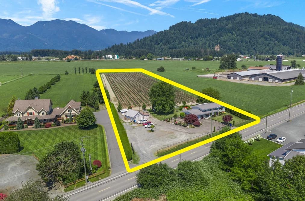 42505 YALE ROAD, Sardis - Greendale BC V2R 4J4, Sardis - Greendale, BC — Residential for Sale - Main Photo