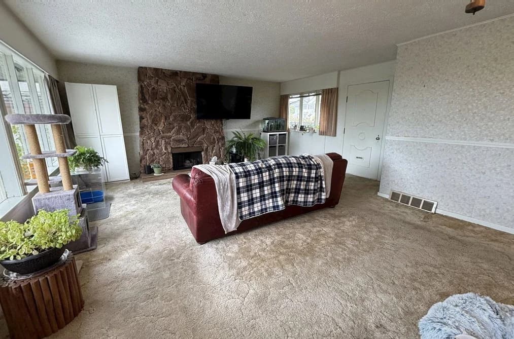 4258 IRMIN STREET, Burnaby, BC — Residential for Sale - Photo 2