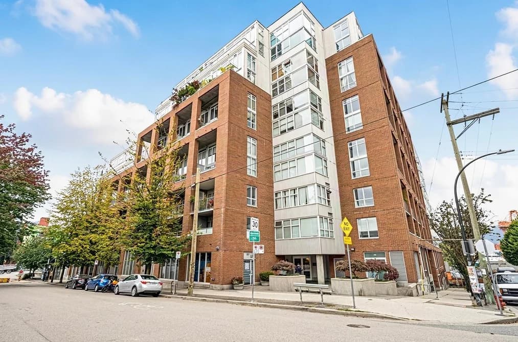 429 289 ALEXANDER STREET, Vancouver, BC — Residential for Sale - Photo 2