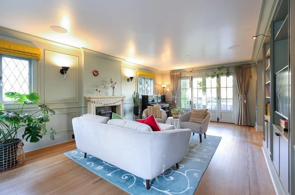 4291 W 9TH AVENUE, Vancouver, BC — Residential for Sale - Photo 2