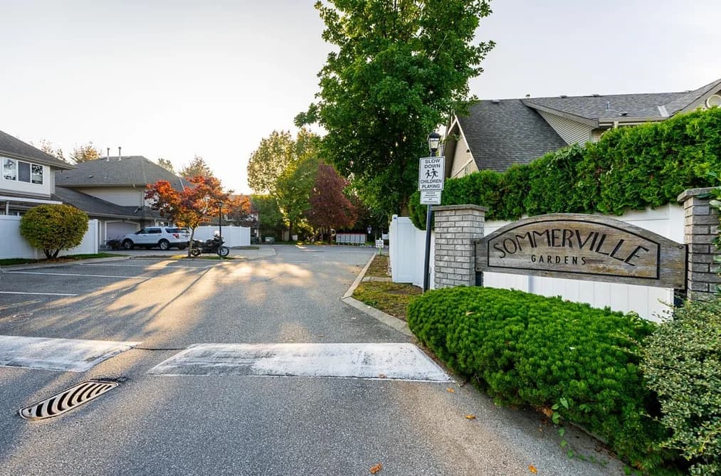 43 23085 118 AVENUE, Maple Ridge, BC — Residential for Sale - Photo 2
