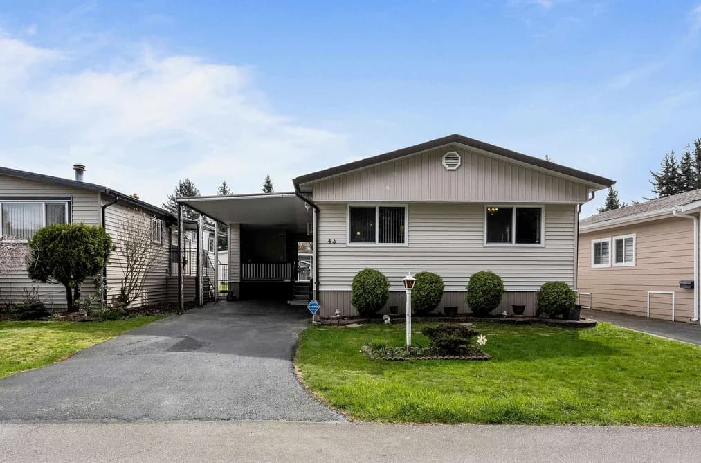 43 31313 LIVINGSTONE AVENUE, Abbotsford, BC — Residential for Sale - Photo 2