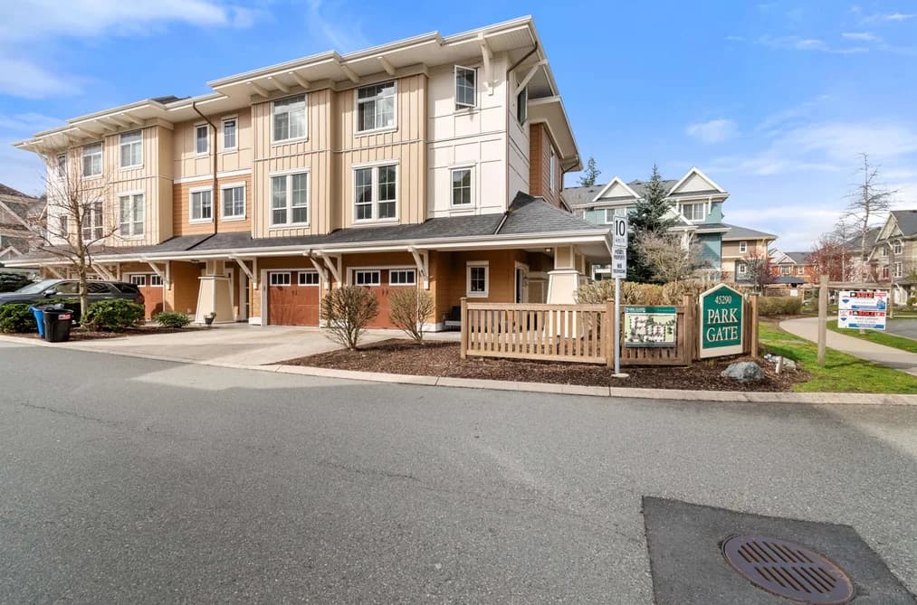 43 45290 SOOWAHLIE CRESCENT, Sardis, BC — Residential for Sale - Photo 2