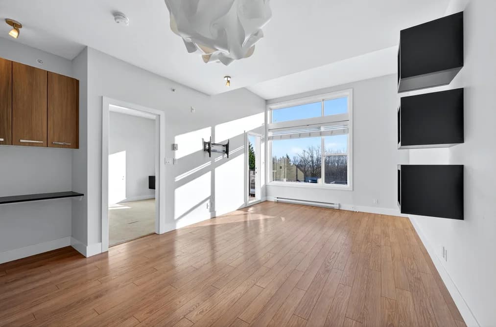 430 15956 86A AVENUE, Surrey, BC — Residential for Sale - Photo 2