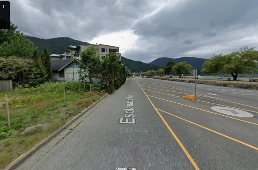 430 ESPLANADE AVENUE, Harrison Hot Springs, BC — Land for Sale - Photo 2