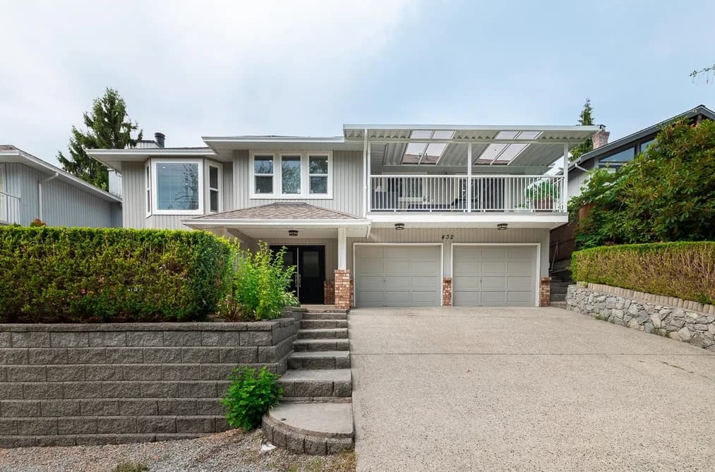 432 RIVERVIEW CRESCENT, Coquitlam, BC — Residential for Sale - Main Photo