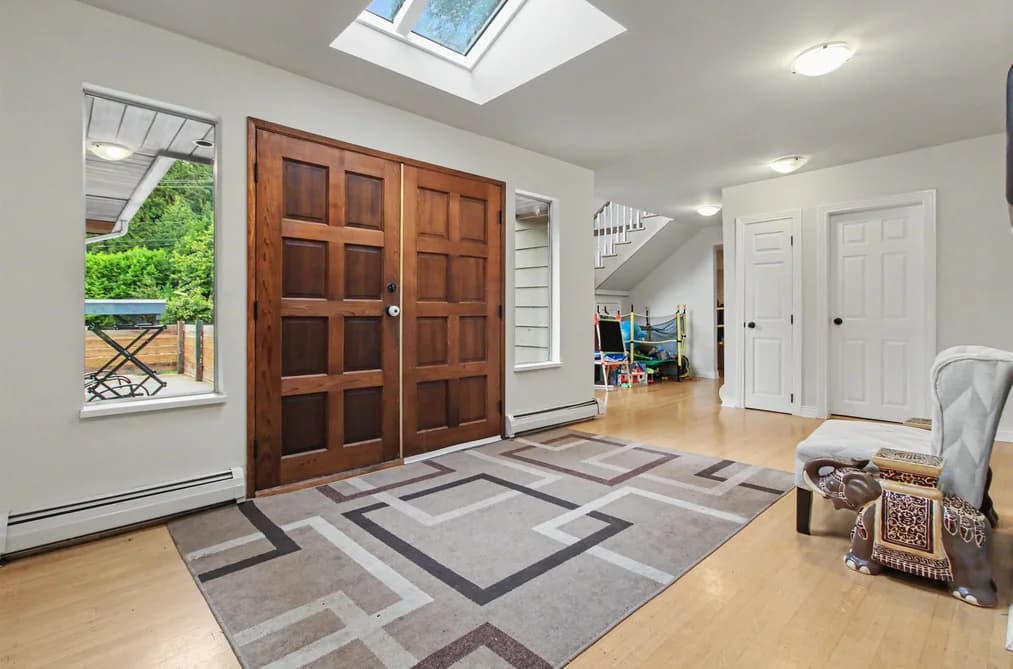 4321 KEITH ROAD, West Vancouver, BC — Residential for Sale - Photo 2