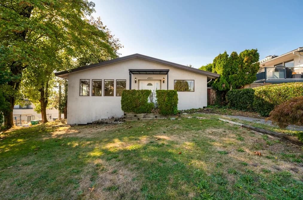 4325 MAHON AVENUE, Burnaby, BC — Residential for Sale - Photo 2