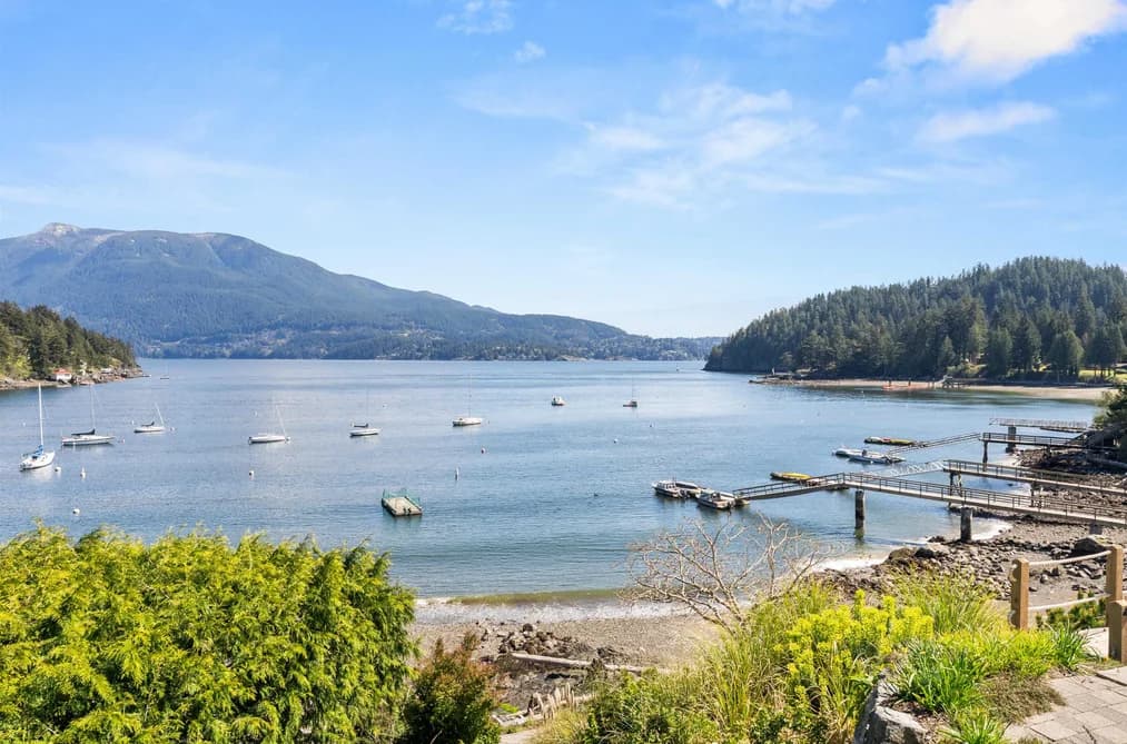 433 SENATOR PLACE, Bowen Island, BC — Residential for Sale - Photo 2