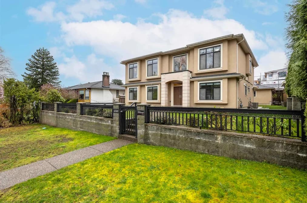 4346 WILDWOOD CRESCENT, Burnaby, BC — Residential for Sale - Main Photo