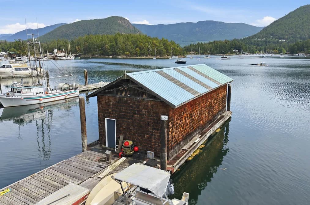 4371 FRANCIS PENINSULA ROAD, Madeira Park, BC — Residential for Sale - Photo 2
