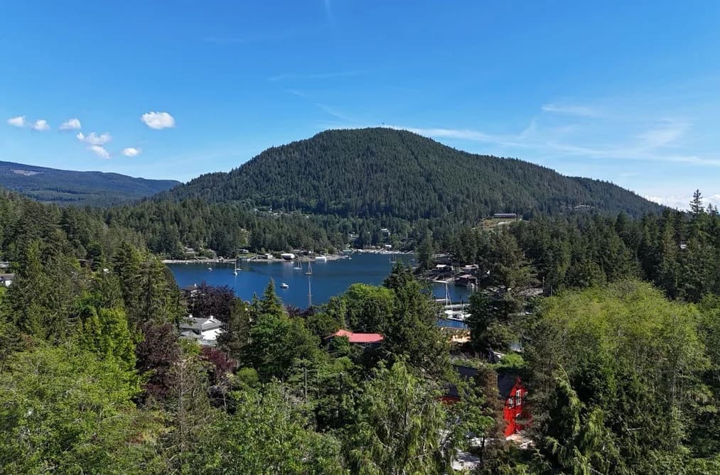 4371 GARDEN BAY ROAD, Garden Bay, BC — Residential for Sale - Photo 2