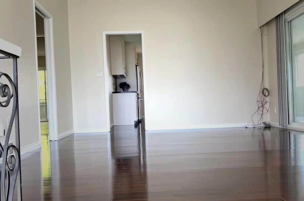 4383 PINEWOOD CRESCENT, Burnaby, BC — Residential for Sale - Photo 2