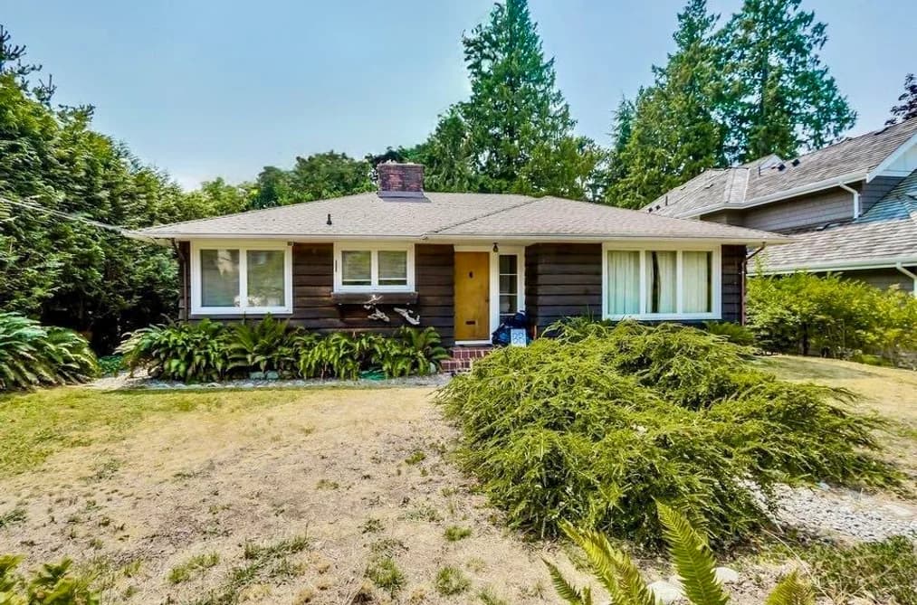 4386 ERWIN DRIVE, West Vancouver, BC — Residential for Sale - Main Photo