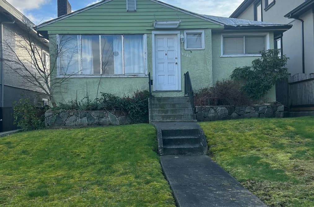 4386 OXFORD STREET, Burnaby, BC — Residential for Sale - Main Photo