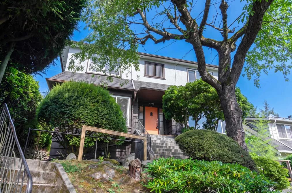 4390 LOCARNO CRESCENT, Vancouver, BC — Residential for Sale - Photo 2