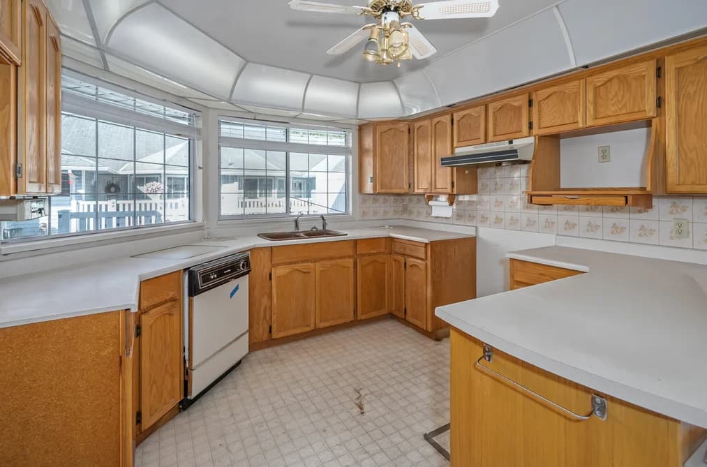 44 1450 MCCALLUM ROAD, Abbotsford, BC — Residential for Sale - Photo 2