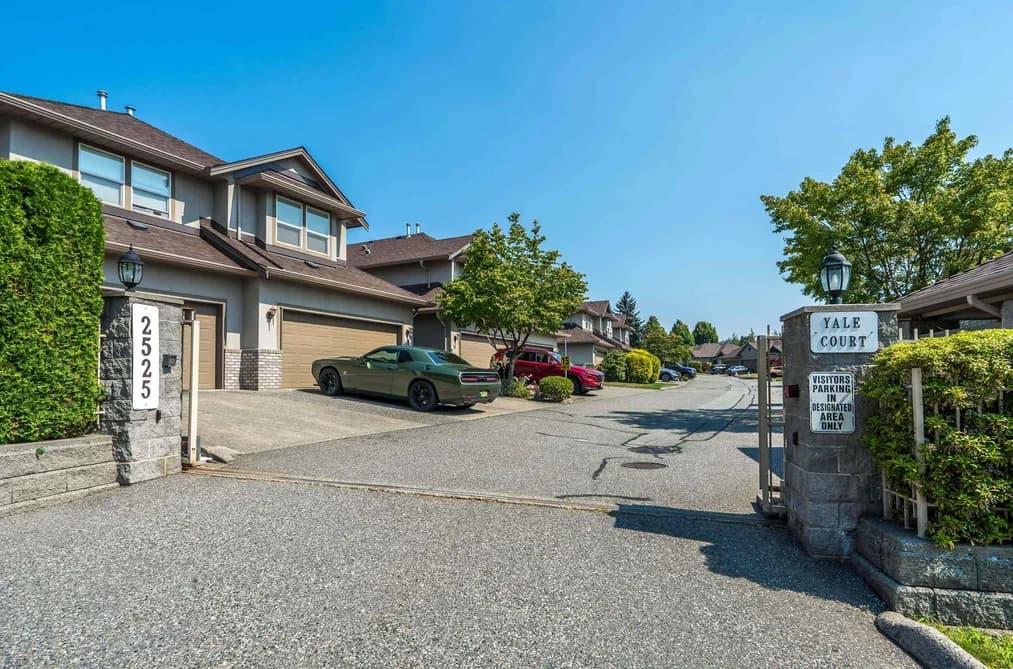 44 2525 YALE COURT, Abbotsford, BC — Residential for Sale - Main Photo