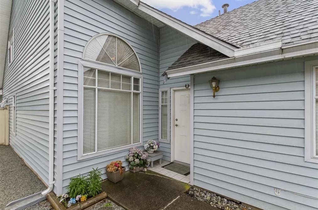 44 2865 GLEN DRIVE, Coquitlam, BC — Residential for Sale - Photo 2