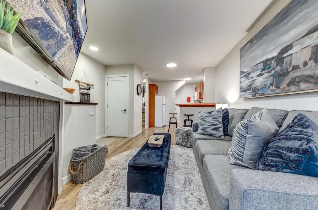 44 4388 NORTHLANDS BOULEVARD, Whistler, BC — Residential for Sale - Photo 2