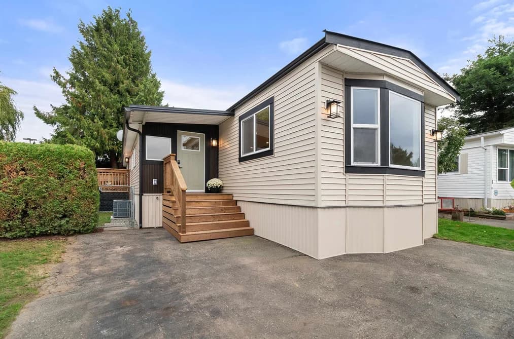 44 45640 WATSON ROAD, Chilliwack, BC — Residential for Sale - Photo 2