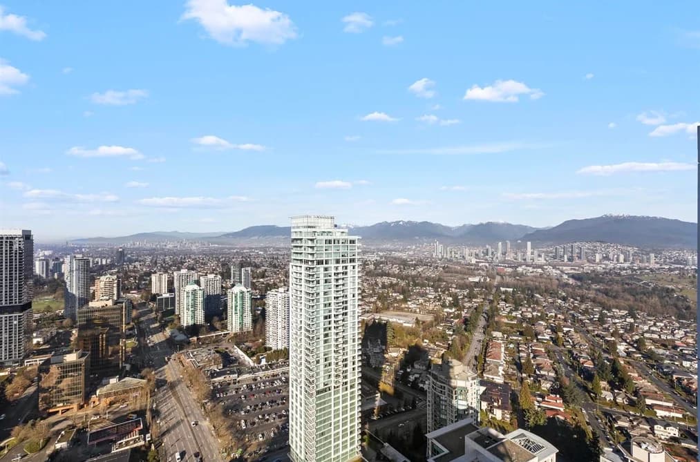 4406 6000 MCKAY AVENUE, Burnaby, BC — Residential for Sale - Photo 2