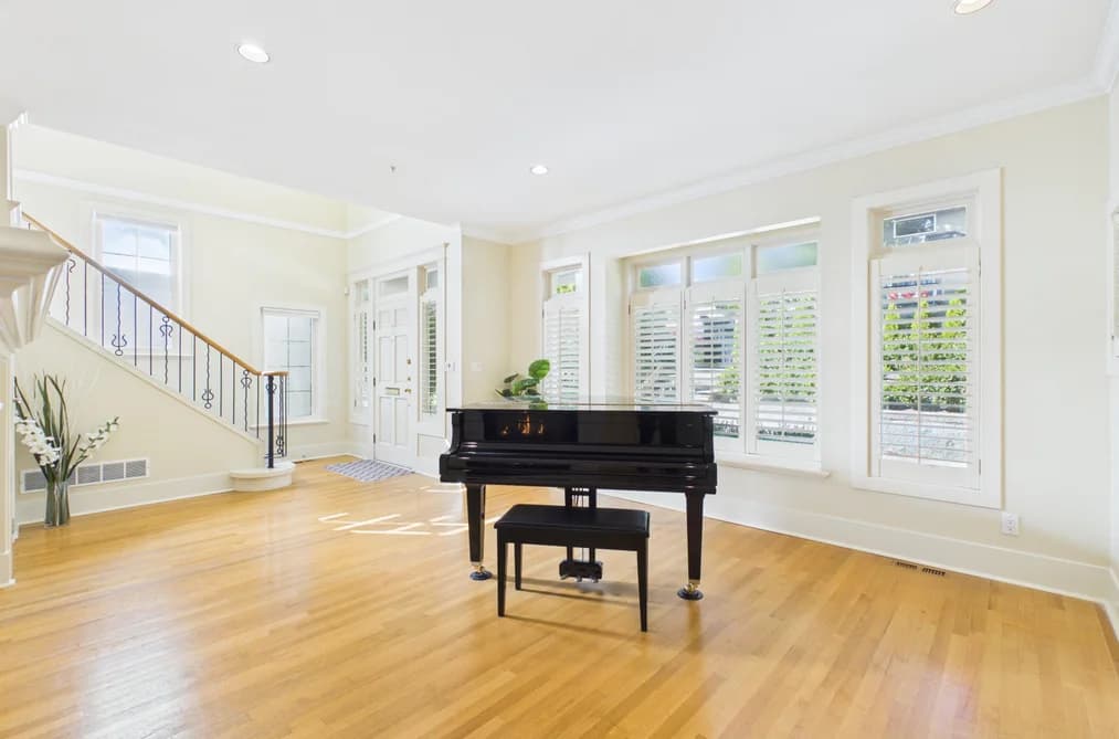 4420 COLLINGWOOD STREET, Vancouver, BC — Residential for Sale - Photo 2