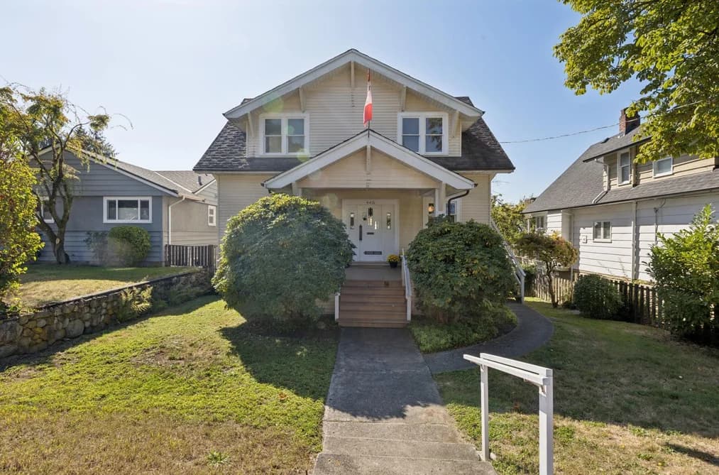 443 E 7TH STREET, North Vancouver, BC — Residential for Sale - Main Photo