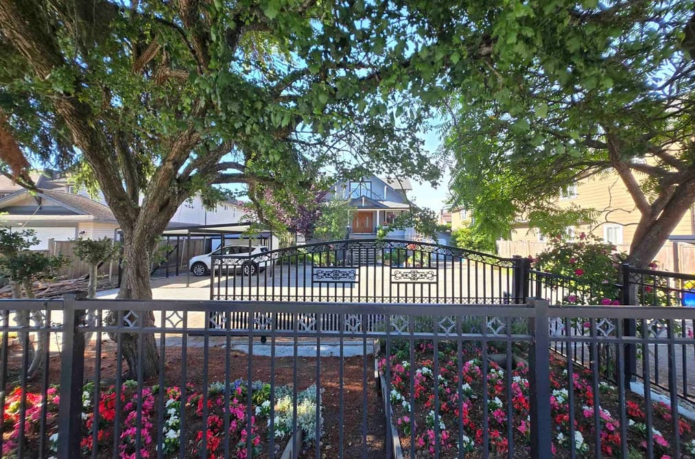4431 STEVESTON HIGHWAY, Richmond, BC — Residential for Sale - Photo 2