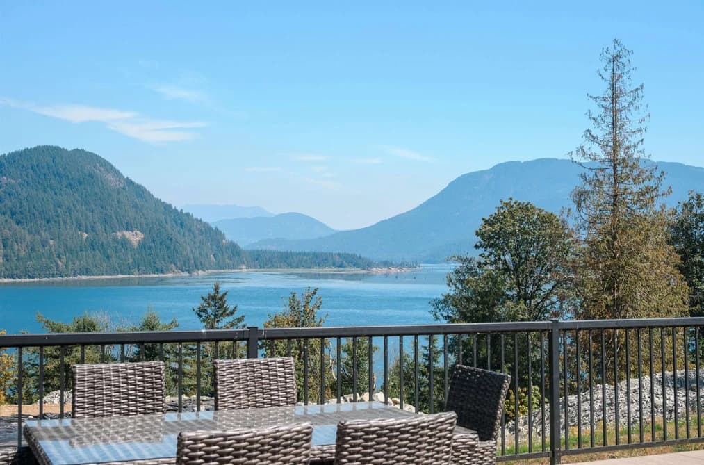 44390 BAYVIEW ROAD, Mission, BC — Residential for Sale - Main Photo