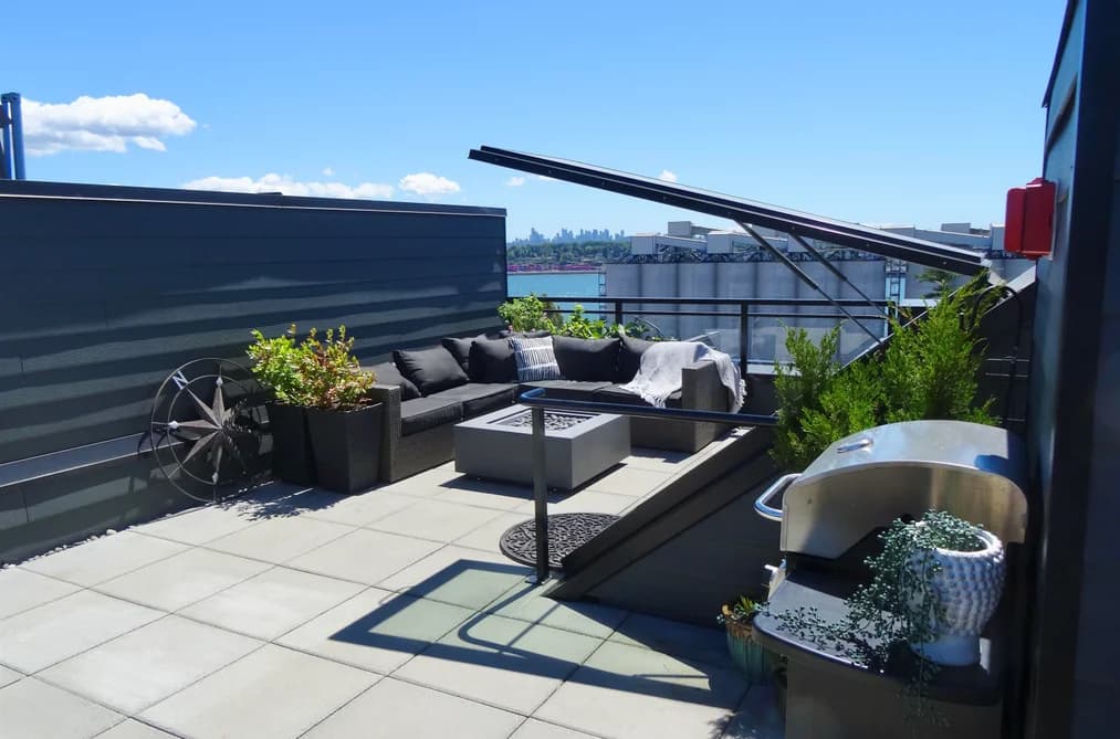 444 545 E 2ND STREET, North Vancouver, BC — Residential for Sale - Main Photo
