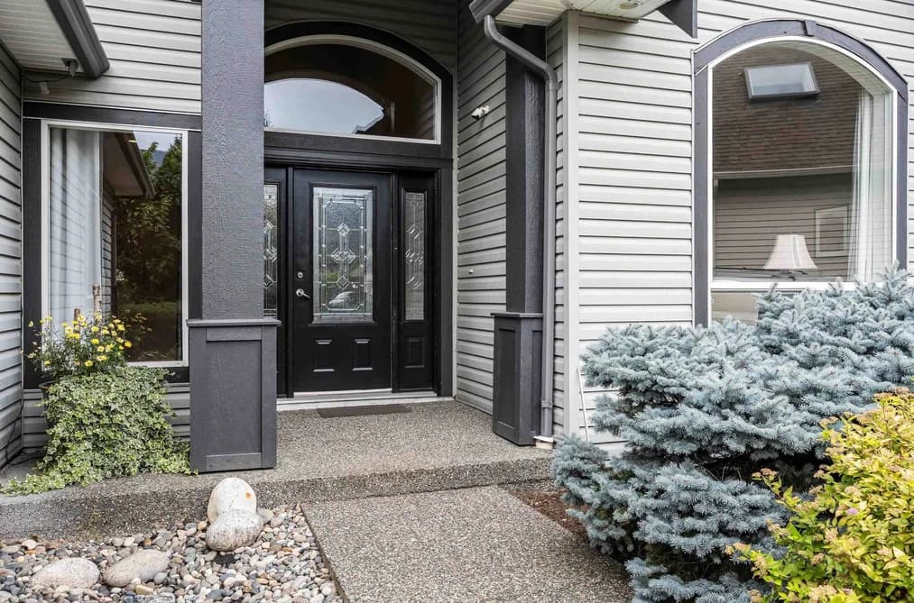 44497 ELSIE PLACE, Chilliwack, BC — Residential for Sale - Photo 2