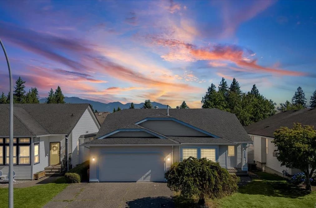 44669 MONTE VISTA DRIVE, Chilliwack, BC — Residential for Sale - Main Photo